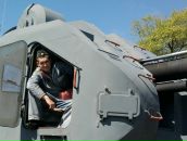 Денис Евсюков фотография #41 (источник - https://vk.com/id21606041)