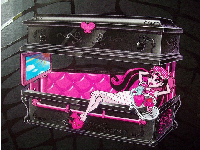 Дракулаура Хай фотография #47