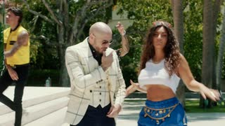 Elettra Lamborghini ft. ChildsPlay & Pitbull – Tócame