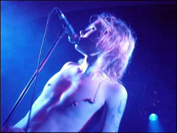 Sweet Deceitful фотография #19